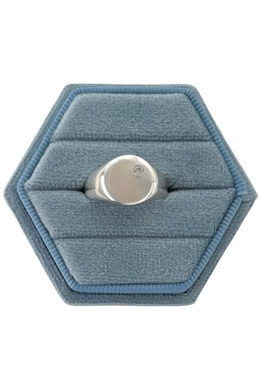 Solo Signet Ring