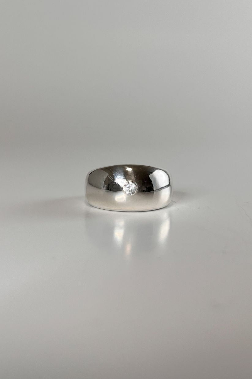 Solo Dome Ring
